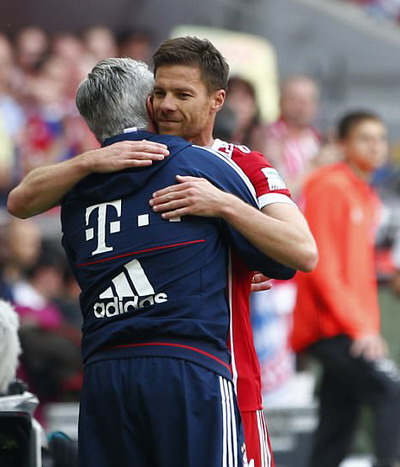 Bayern Munich giã biệt Lahm và Alonso - Ảnh 7.