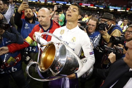 Chung kết Champions League: Nước mắt Buffon và kỷ lục Ronaldo - Ảnh 8.