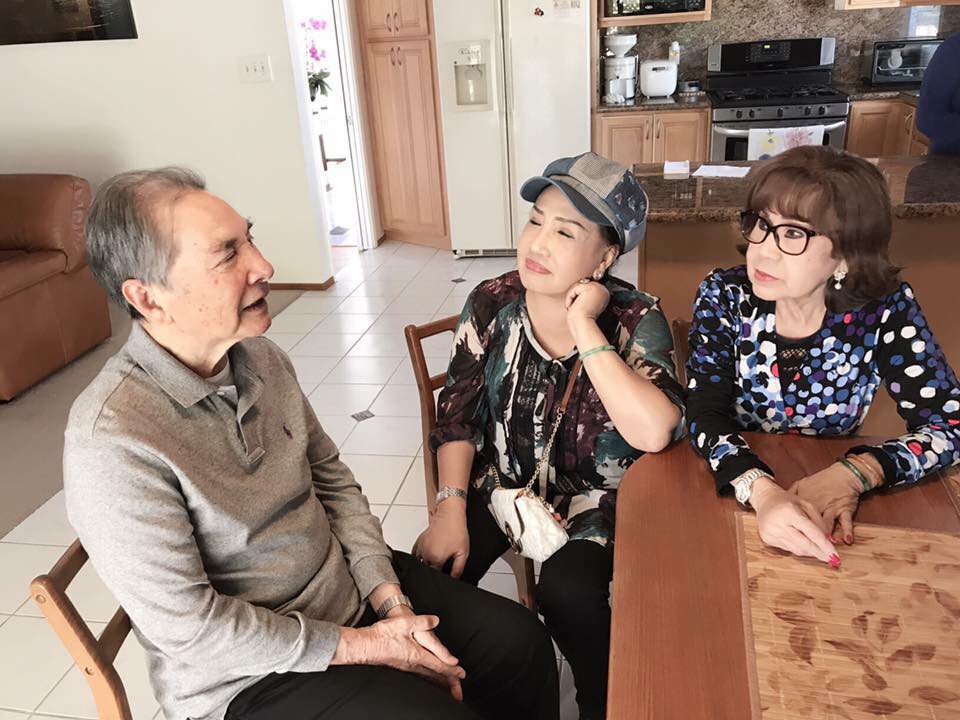 Ông Hoàng sân khấu Thành Được khoe ảnh cưới trong ngày hấp hôn - Ảnh 6. Ông Hoàng sân khấu Thành Được khoe ảnh cưới trong ngày hấp hôn - Ảnh 6.