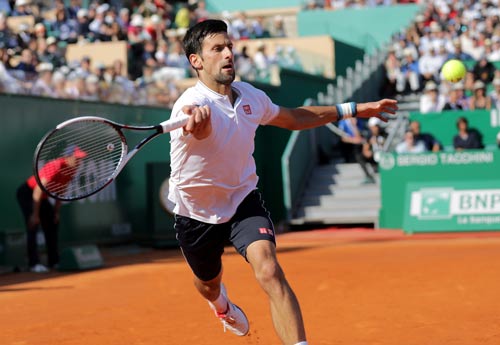 Madrid Open: Djokovic đơn đao phó hội - Ảnh 1.
