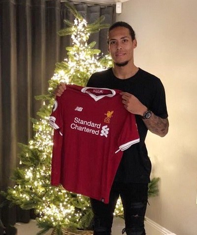 Liverpool mua trung vệ đắt nhất thế giới Virgil van Dijk - Ảnh 1.