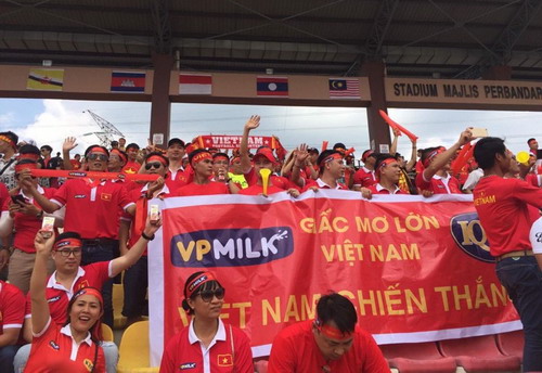 U22 Việt Nam - Thái Lan 0-3: Dừng chân SEA Games, HLV Hữu Thắng từ chức - Ảnh 8.