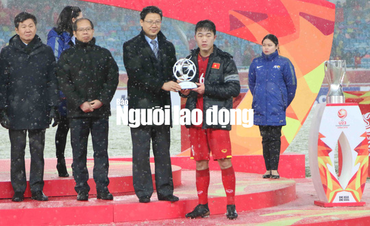 U23 Việt Nam nhận cú đúp danh hiệu tại VCK U23 châu Á - Ảnh 1.