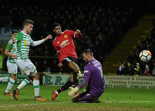 Sanchez ra mắt ấn tượng, Man United giành vé vòng 5 FA Cup - Ảnh 4.