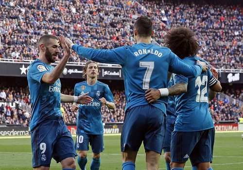 BBC tái xuất, Real Madrid đại thắng ở Mestalla - Ảnh 6.