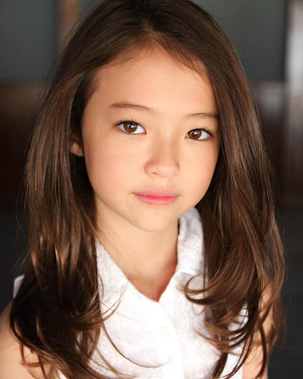 Tiểu Song Hye Kyo chạm mốc triệu lượt theo dõi ở tuổi lên 10 - Ảnh 8.