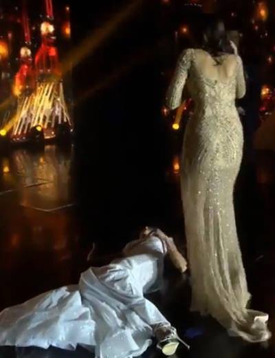 Tân Hoa hậu Hòa bình Quốc tế ngất xỉu trên sân khấu - Ảnh 1.