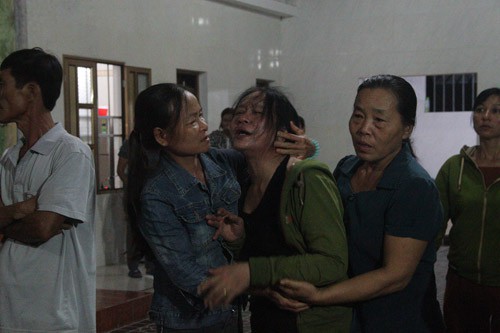 4 người bị điện giật chết: Viettel Hà Tĩnh hỗ trợ gia đình mỗi nạn nhân 50 triệu đồng - Ảnh 1.