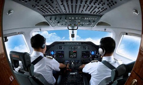 Bắt nhân viên hàng không trình độ cao nghỉ việc phải báo trước 120 ngày là trái luật - Ảnh 1.