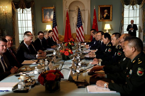 Mỹ bác bỏ đòi hỏi của Trung Quốc về biển Đông - Ảnh 1.