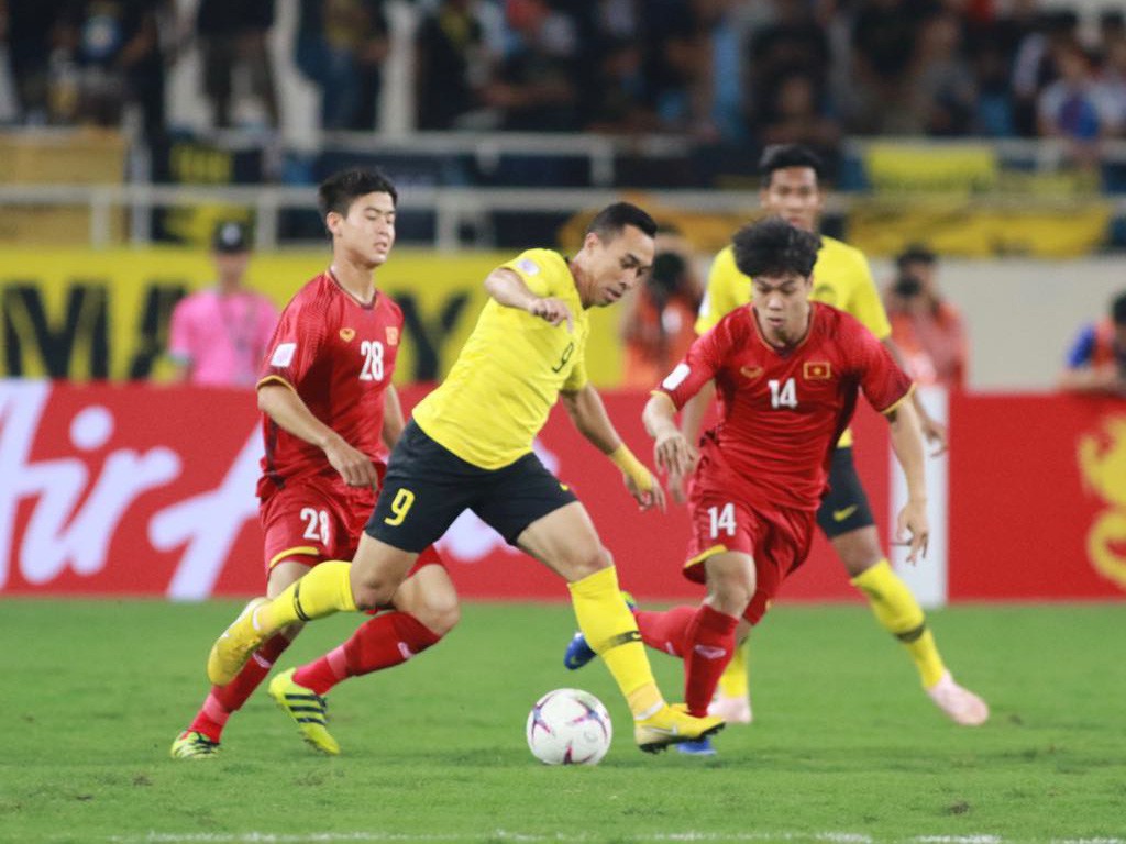Clip Việt Nam - Malaysia 2-0: Chiến công trọn vẹn cho chủ nhà - Ảnh 9.