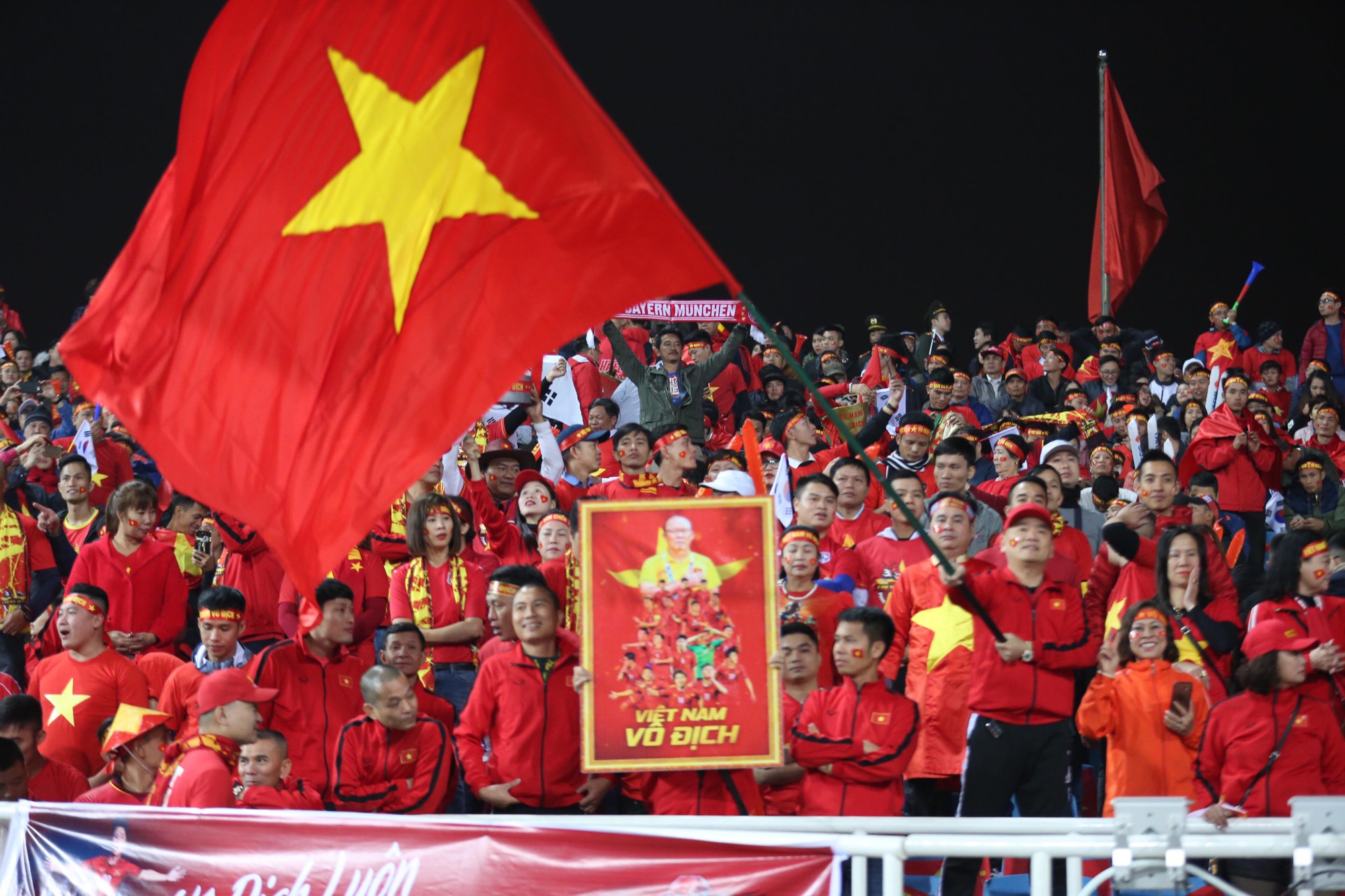 Thắng Malaysia, Việt Nam lên ngôi vô địch Đông Nam Á 2018 - Ảnh 9.