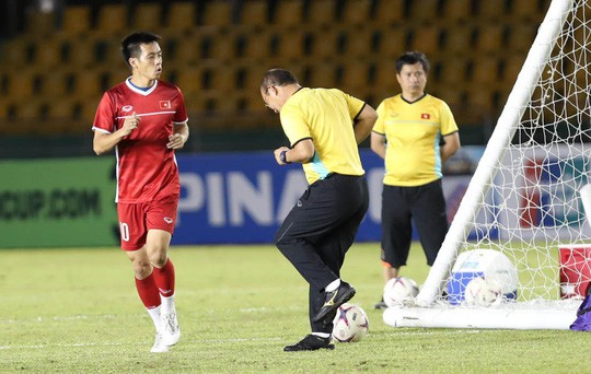 Clip: Thắng Philippines 2-1, tuyển Việt Nam vẫn tiếc nuối - Ảnh 20.