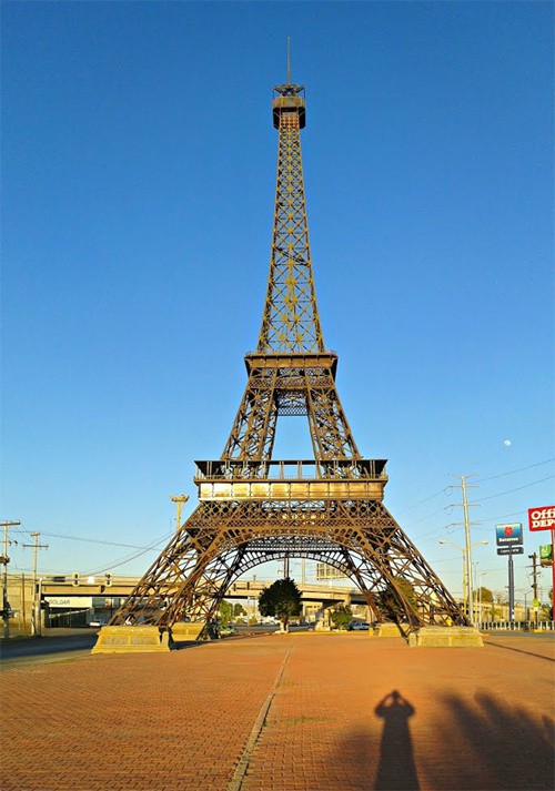 10 nơi ngắm tháp Eiffel mà không cần tới Pháp - Ảnh 9.