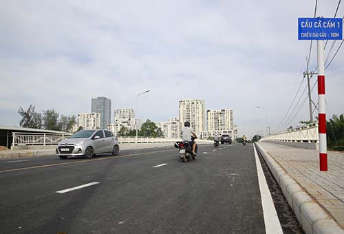 Thông xe cầu Cả Cấm 1 - Ảnh 1.