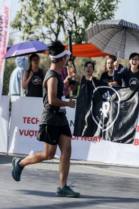 Adidas Runners Saigon cùng “vượt qua giới hạn bản thân” - Ảnh 7.