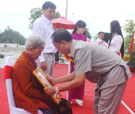 “Ông Bí thư nông dân”! - Ảnh 4.