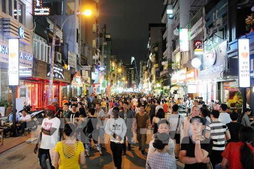 5 điểm ăn chơi tại Sài Gòn dịp Tết - Ảnh 2.