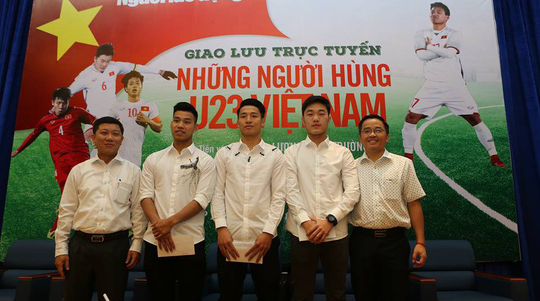 Giao lưu U23 Việt Nam: Xuân Trường bị CĐV đặt câu hỏi khó - Ảnh 24.