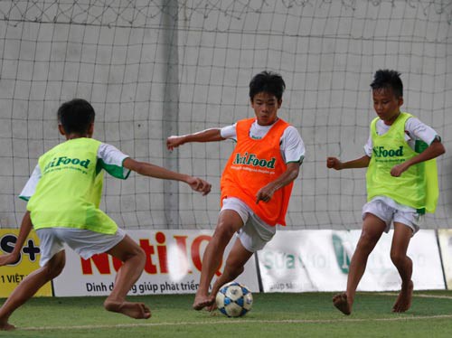 Bệ phóng cho bóng đá VN: Cùng hướng đến World Cup - Ảnh 2.