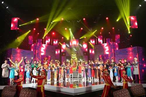 MV Xu&acirc;n: Ấm &aacute;p, &yacute; nghĩa - Ảnh 1.