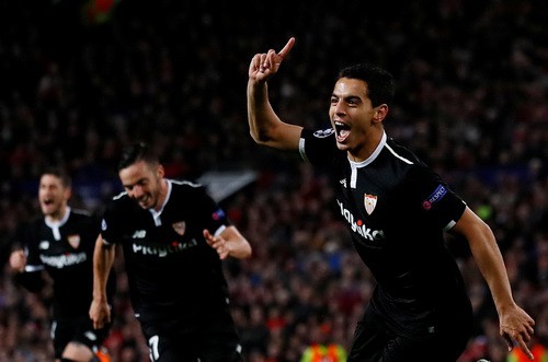 Chàng lùn Ben Yedder kéo sập pháo đài Old Trafford - Ảnh 3.