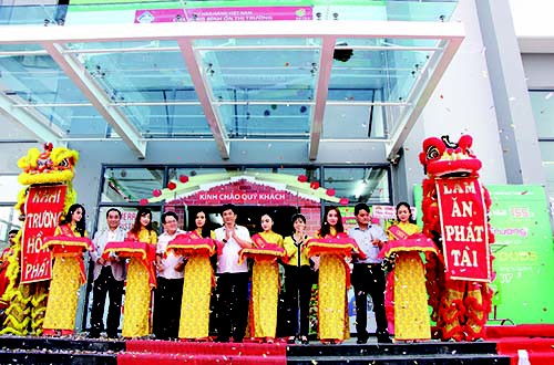 Hệ thống bán lẻ SATRA vững bước trên đường phát triển - Ảnh 1.