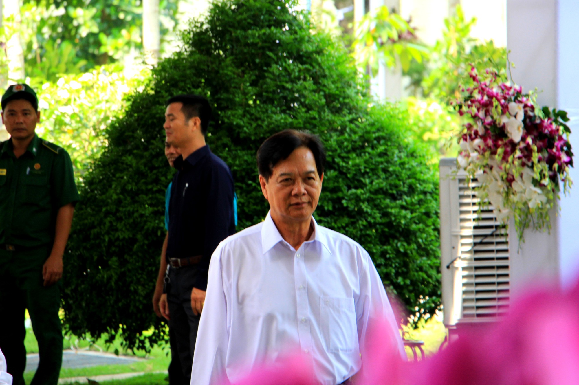 Nguyên Thủ tướng Nguyễn Tấn Dũng tiễn biệt cố Thủ tướng Phan Văn Khải - Ảnh 1.