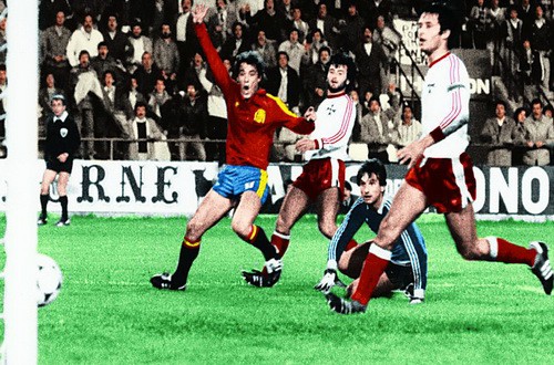 Tây Ban Nha bị tố đầu độc đối thủ ở vòng loại Euro 1984 - Ảnh 1.