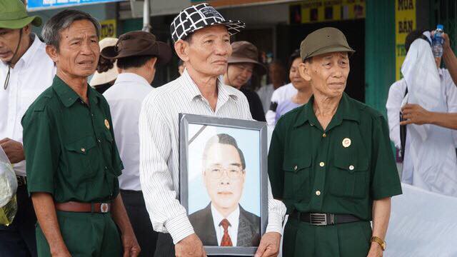 Cố Thủ tướng Phan Văn Khải đang trên đường về đất mẹ - Ảnh 3.