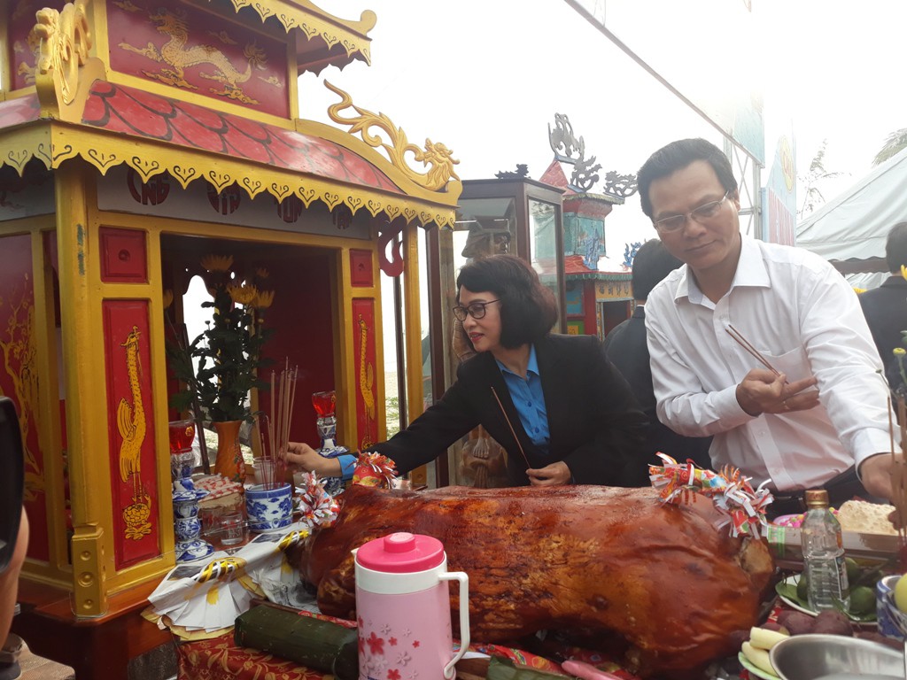 Độc đáo lễ hội cầu ngư đầu năm của ngư dân Đà Nẵng - Ảnh 9.