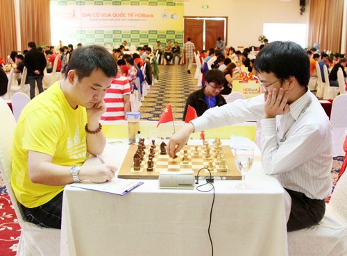 Lê Quang Liêm mơ ngôi vô địch HDBank thứ tư - Ảnh 1.