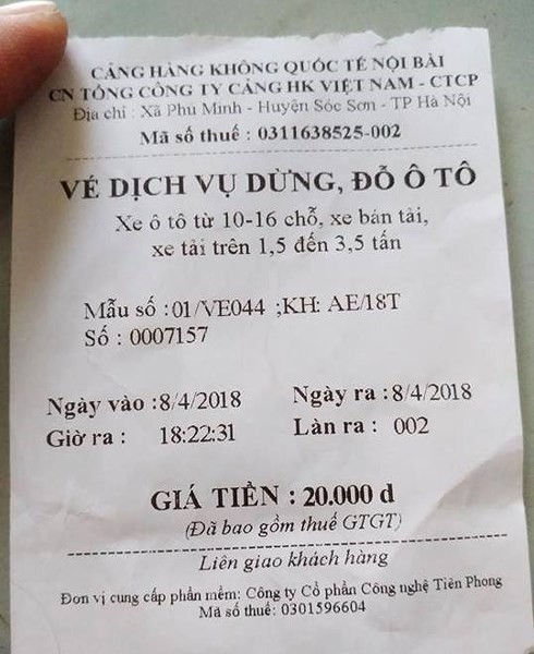 Thu phí ô tô vào sân bay vô căn cứ khác nào trấn lột dân - Ảnh 1.