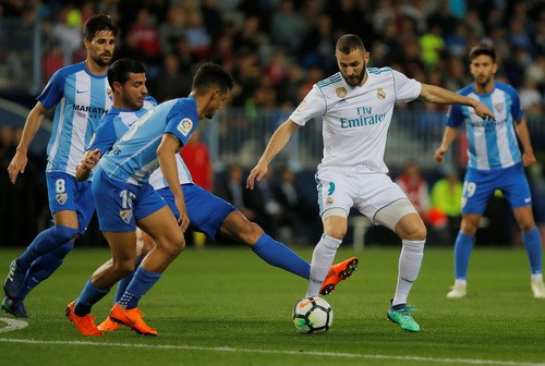 Thắng dễ Malaga, Real Madrid trở lại tốp đầu La Liga - Ảnh 2.