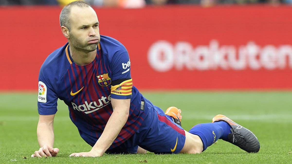 Iniesta chuẩn bị sang Trung Quốc thi đấu