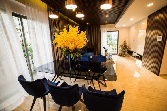 Căn hộ xa hoa của ông bầu Vũ Khắc Tiệp - Ảnh 1. Căn hộ xa hoa của ông bầu Vũ Khắc Tiệp - Ảnh 1.