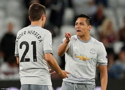 Chia điểm West Ham, Man United giành ngôi á quân Premier League - Ảnh 5.