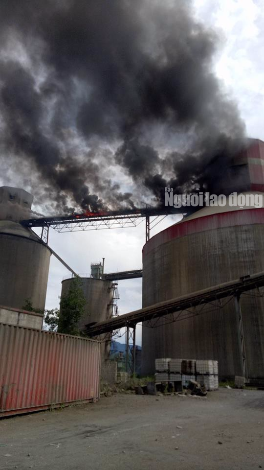 Cháy lớn ở Nhà máy Xi măng Xuân Thành Quảng Nam - Ảnh 2.