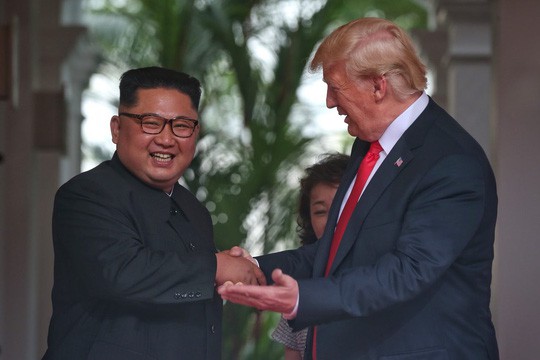 Ông Trump nói về những giờ căng não với ông Kim Jong-un - Ảnh 3.