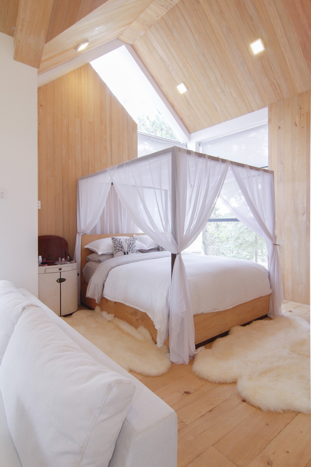 Biệt thự gỗ của người mẫu Phan Như Thảo - Ảnh 10. Biệt thự gỗ của người mẫu Phan Như Thảo - Ảnh 10.