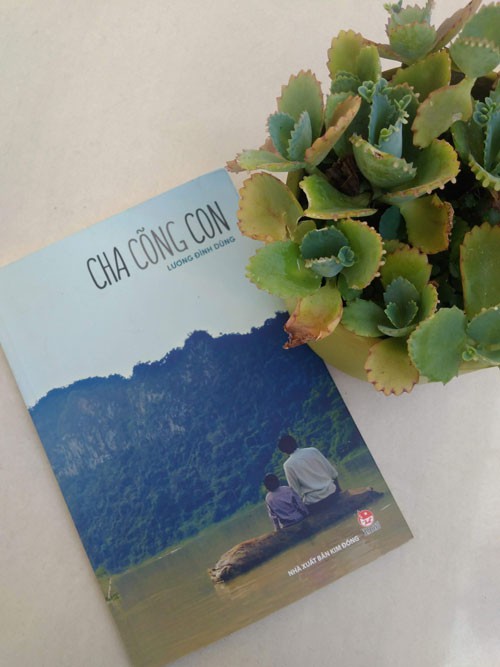 Cha cõng con - Những thước phim trong ngôn từ - Ảnh 1.