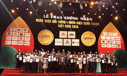 Vietnam Airlines vào Top 10 Nhãn hiệu nổi tiếng nhất Việt Nam 2018 - Ảnh 1.