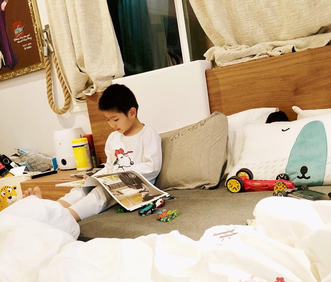 Ca sĩ Hồng Nhung khoe biệt thự triệu đô cùng sân vườn xanh mát ở Mỹ - Ảnh 15. Ca sĩ Hồng Nhung khoe biệt thự triệu đô cùng sân vườn xanh mát ở Mỹ - Ảnh 15.