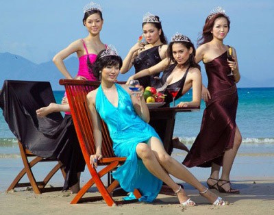 Hoa hậu Việt Nam 1994 Nguyễn  Thu Thủy thừa nhận sử dụng dao kéo - Ảnh 1.