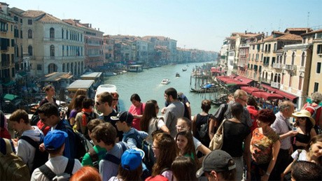 Du lịch đang tàn phá Venice như thế nào - Ảnh 1.