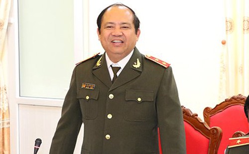 Kỷ luật cảnh cáo Trung tướng Bùi Xuân Sơn - Ảnh 1.