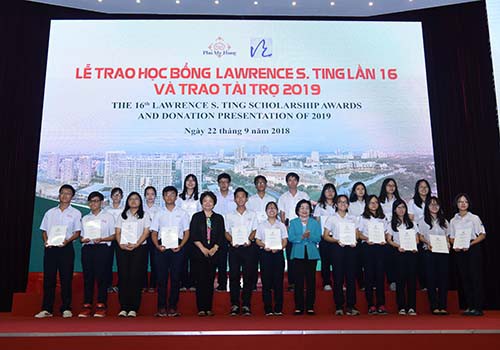 Quỹ Lawrence S.Ting trao 8,39 tỉ đồng học bổng - Ảnh 1.