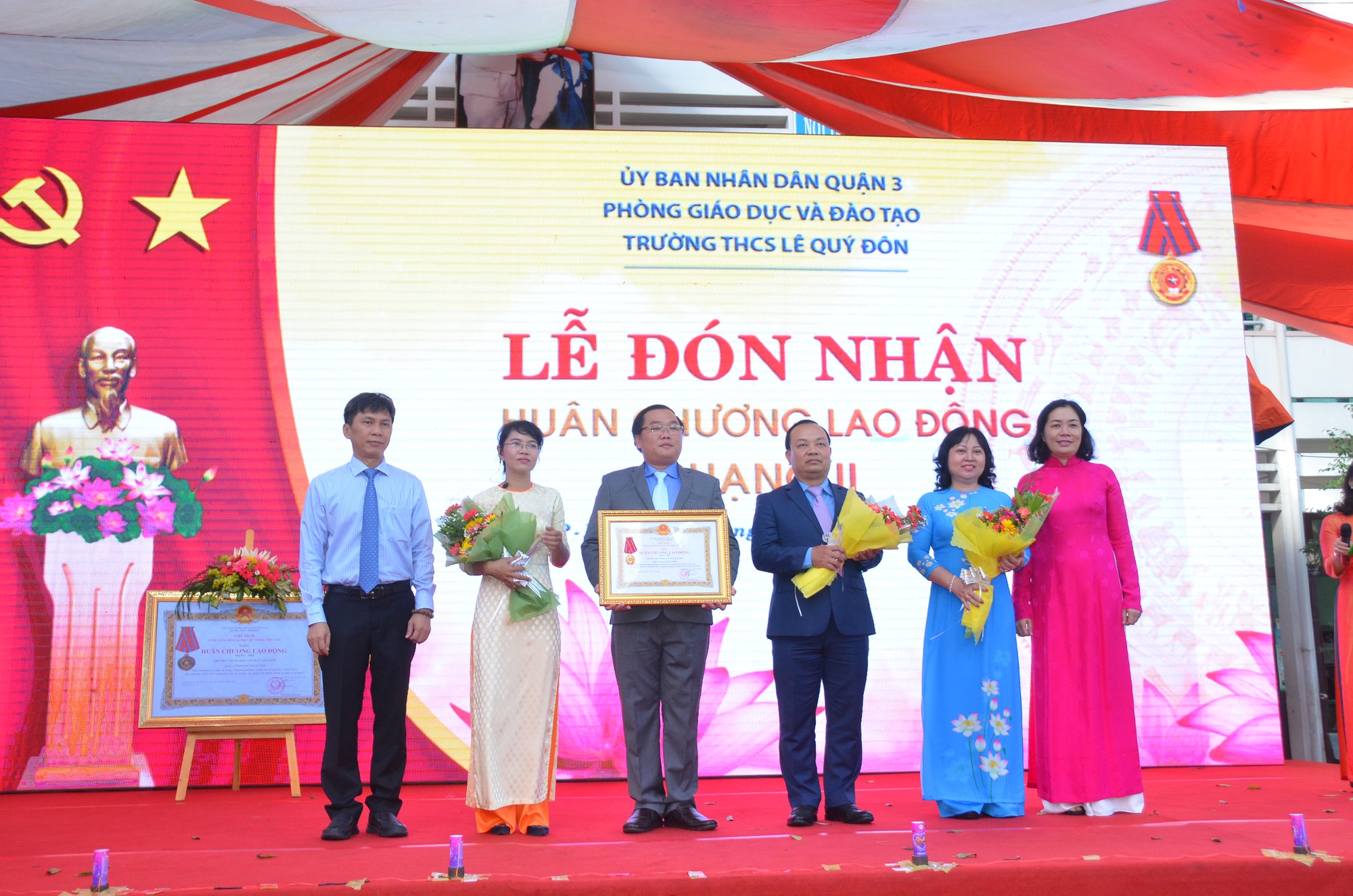 Chủ tịch nước Trần Đại Quang: Giáo dục luôn được đặt  ở vị trí trung tâm - Ảnh 29.