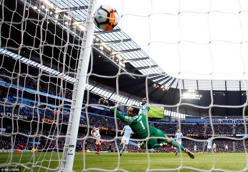 Man City thắng hủy diệt ở FA Cup, Chelsea lại bị cầm chân - Ảnh 3.