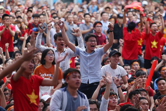 Muôn vạn cảm xúc trước chiến thắng của U23 Việt Nam - Ảnh 8.